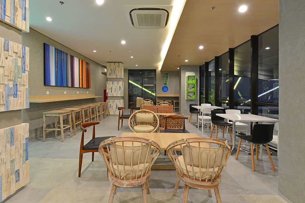 Pop! Hotel Timoho Yogyakarta Extérieur photo